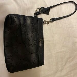 Coach corner zip black leather wristlet